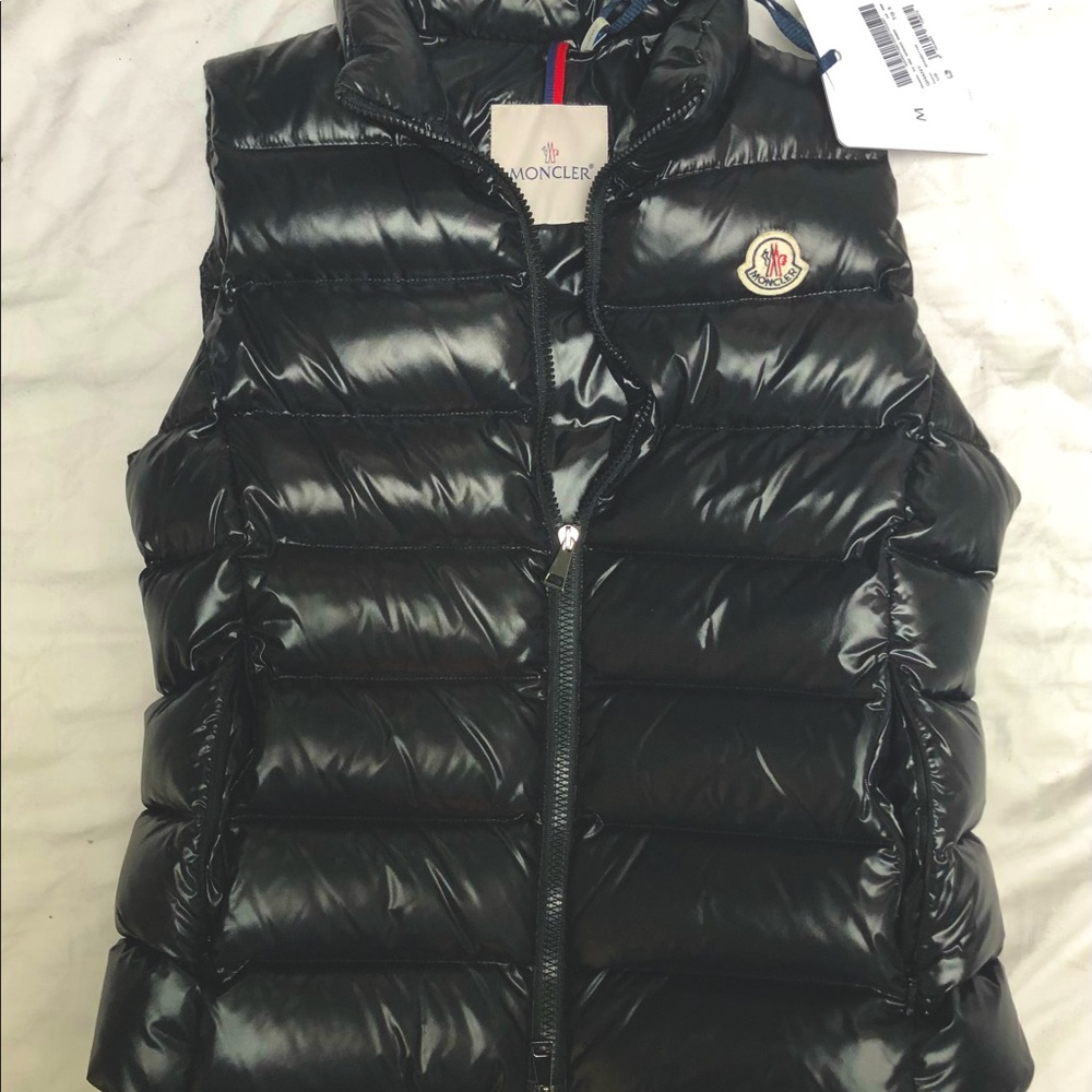 Luxurious MONCLER Down Vest - NWT Fits Small to Medium